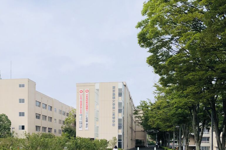 農大二高　偏差値