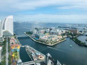 横浜